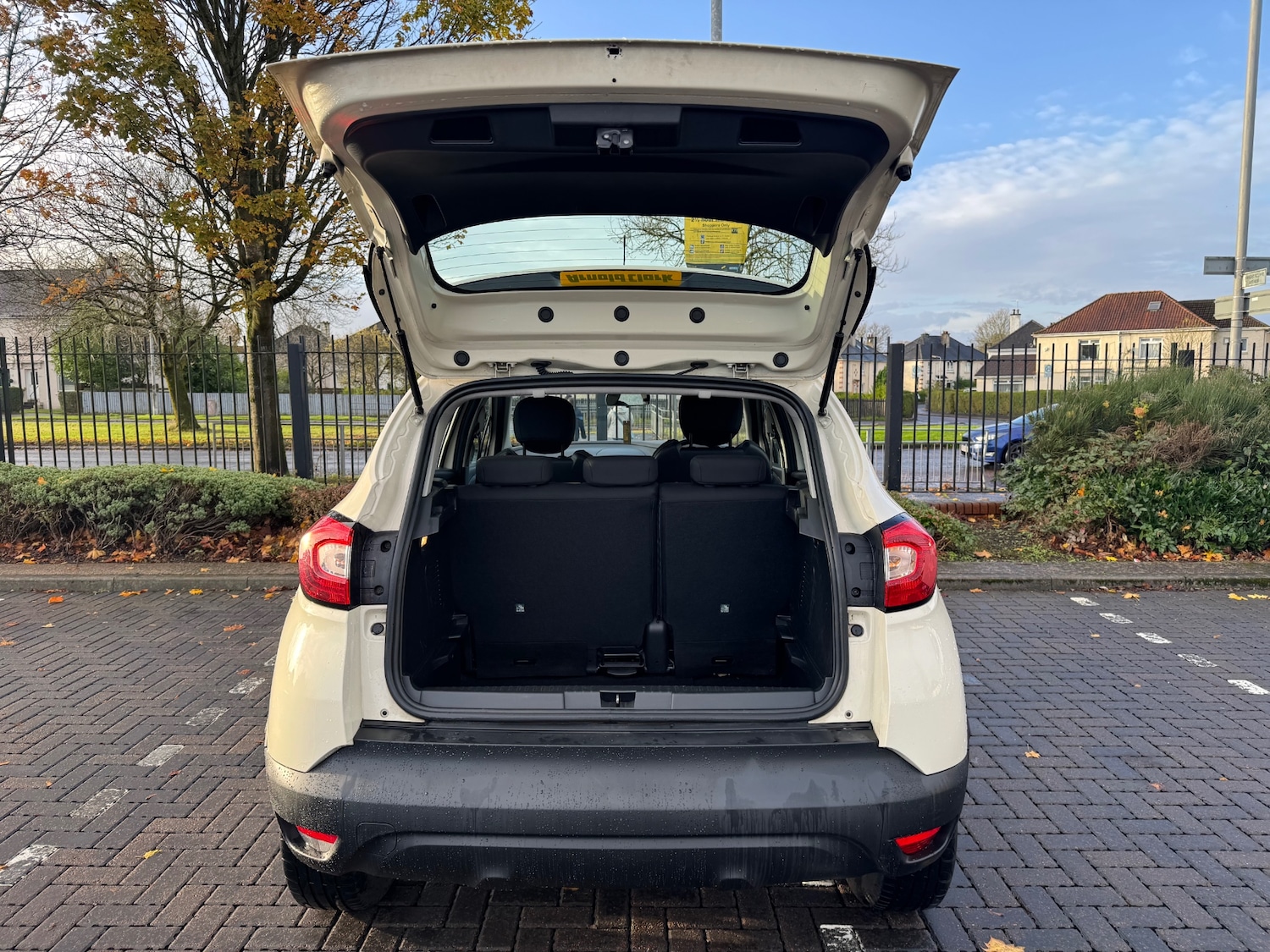 Used Renault Captur 2015 for sale - 76738294: Photo 9