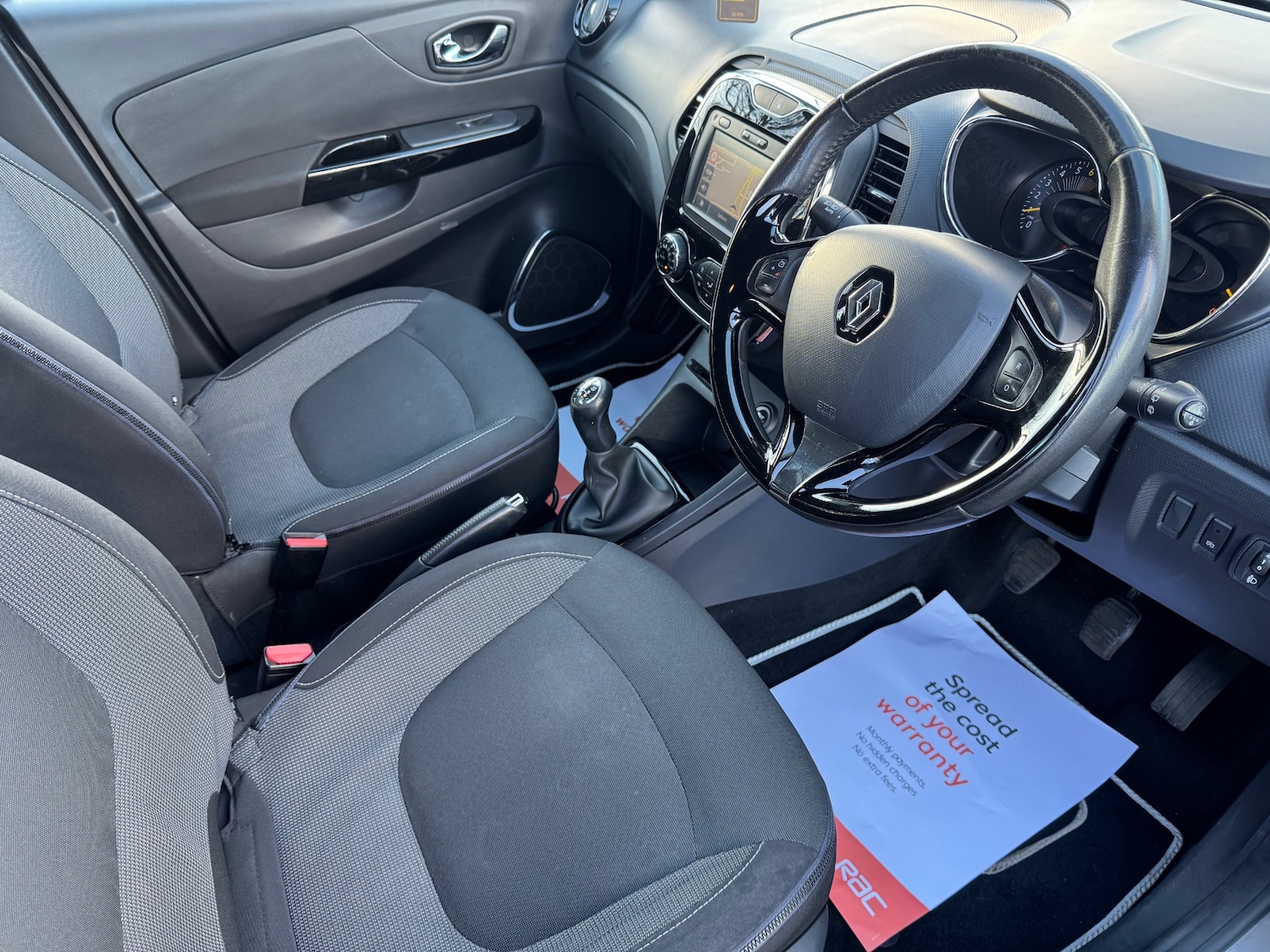 Used Renault Captur 2015 for sale - 76626588: Photo 12