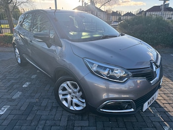 Used Renault Captur 2015 for sale - 76626588: Photo