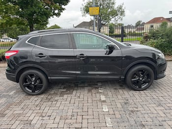 Used Nissan Qashqai 2016 for sale - 79571795: Photo