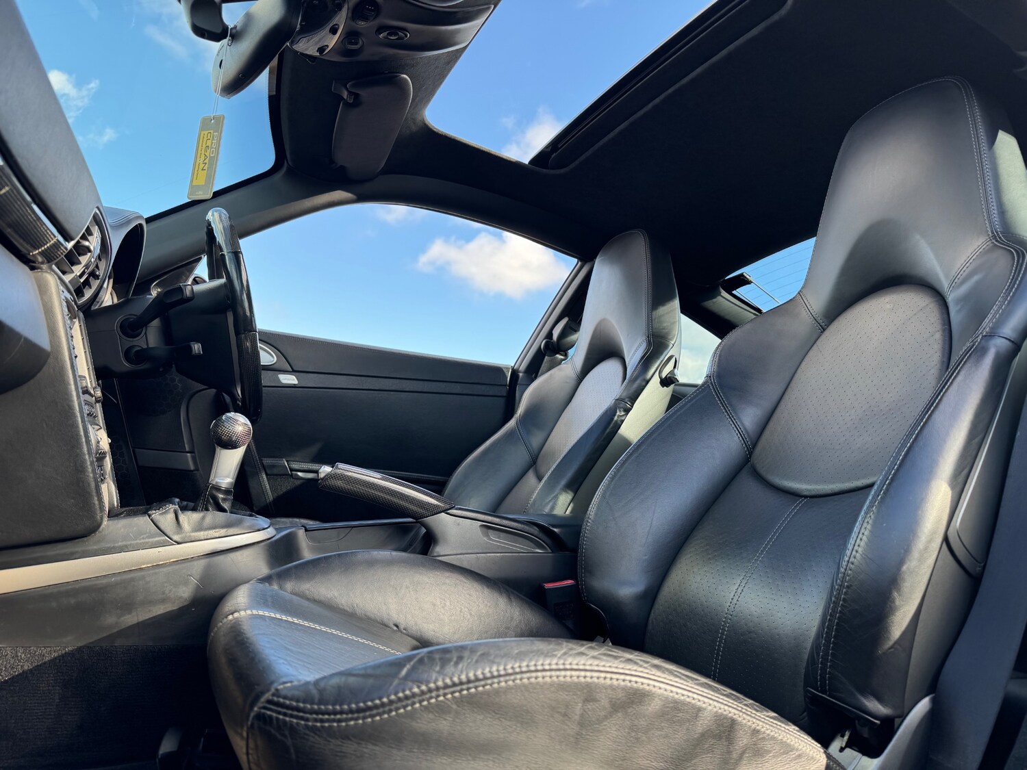 Used Porsche 911 2006 for sale - 76329429: Photo 15