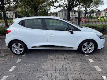 Used Renault Clio 2014 for sale - 76076107: Photo 4