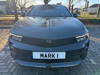 Used Vauxhall Astra 2023 for sale - 76693890: Photo