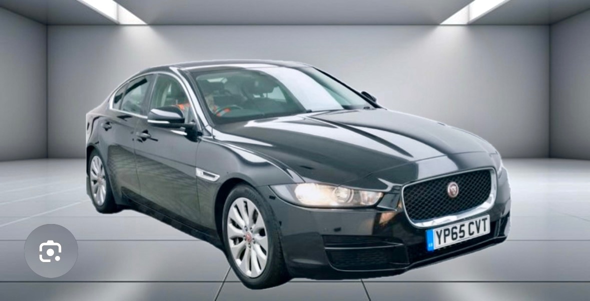 Used Jaguar XE 2015 for sale - 76818149: Photo 1