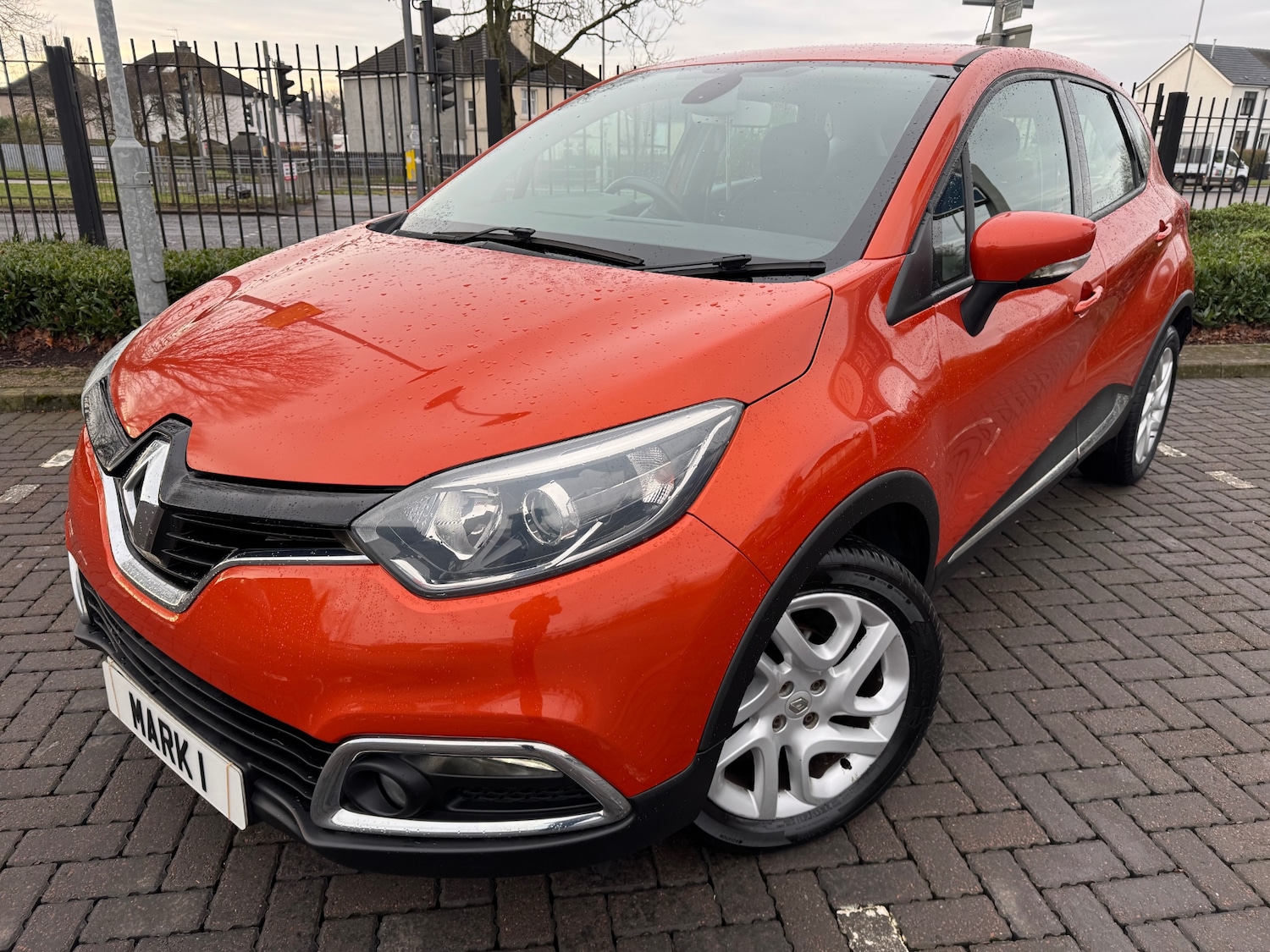 Used Renault Captur 2015 for sale - 77403596: Photo 1