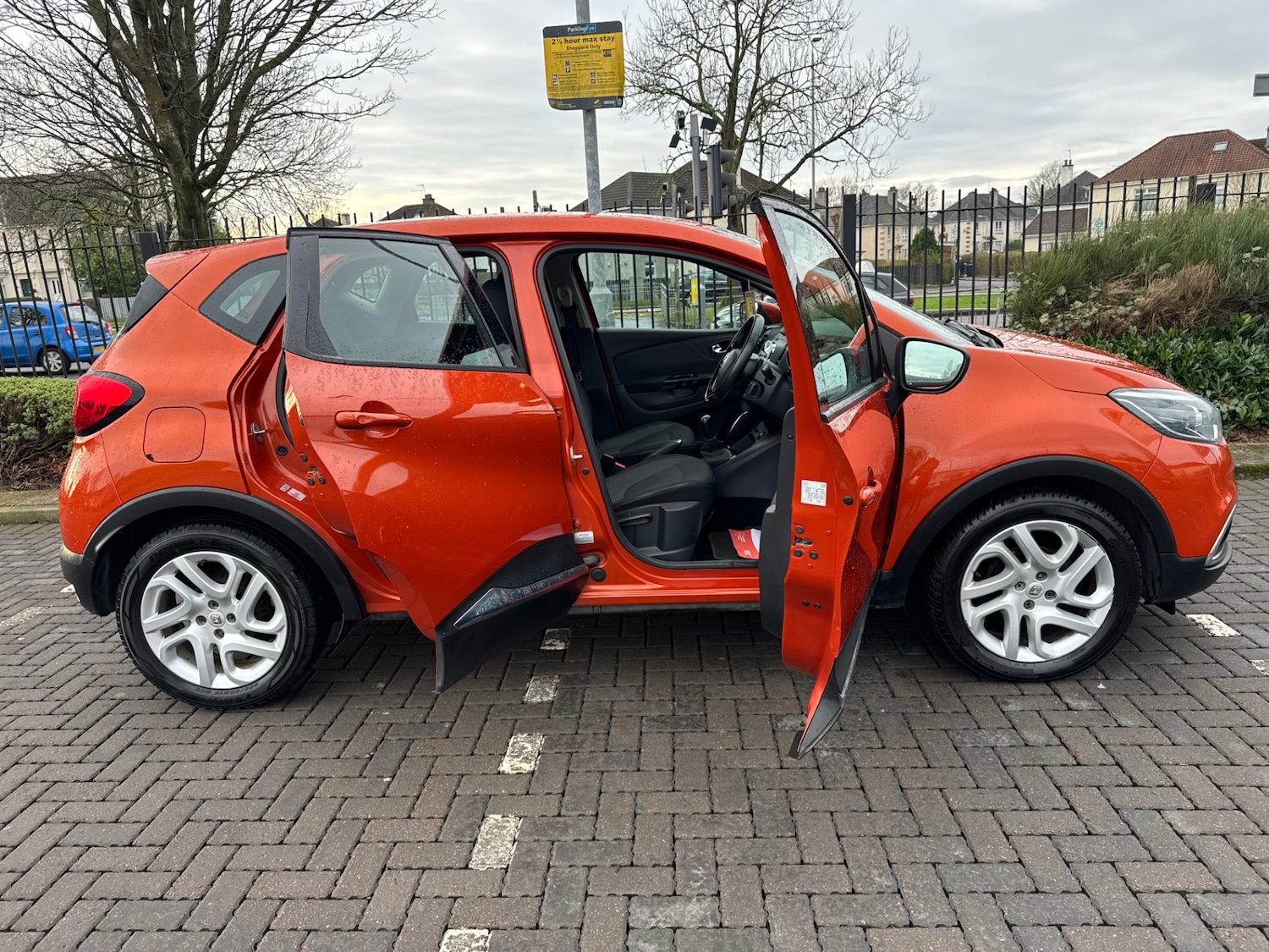 Used Renault Captur 2015 for sale - 77403596: Photo 5