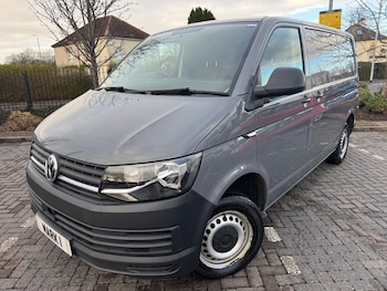 Used Volkswagen Transporter 2018 for sale - 76748465: Photo