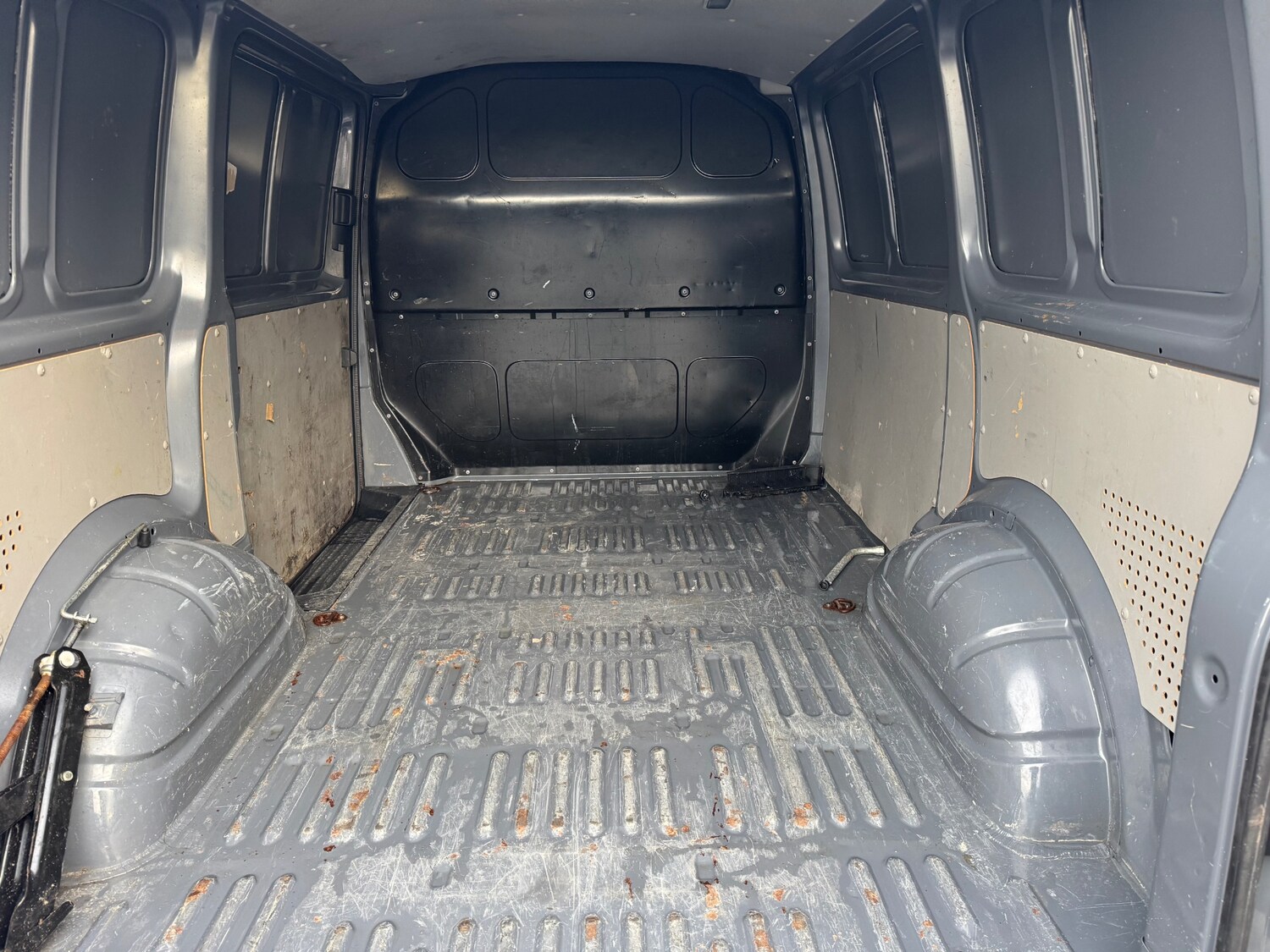 Used Volkswagen Transporter 2018 for sale - 76748465: Photo 20