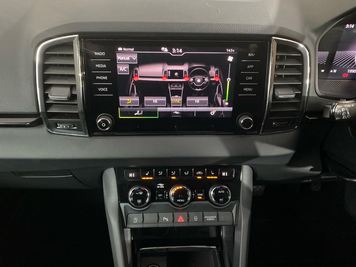 Used Skoda Karoq 2024 for sale - 77001869: Photo 13