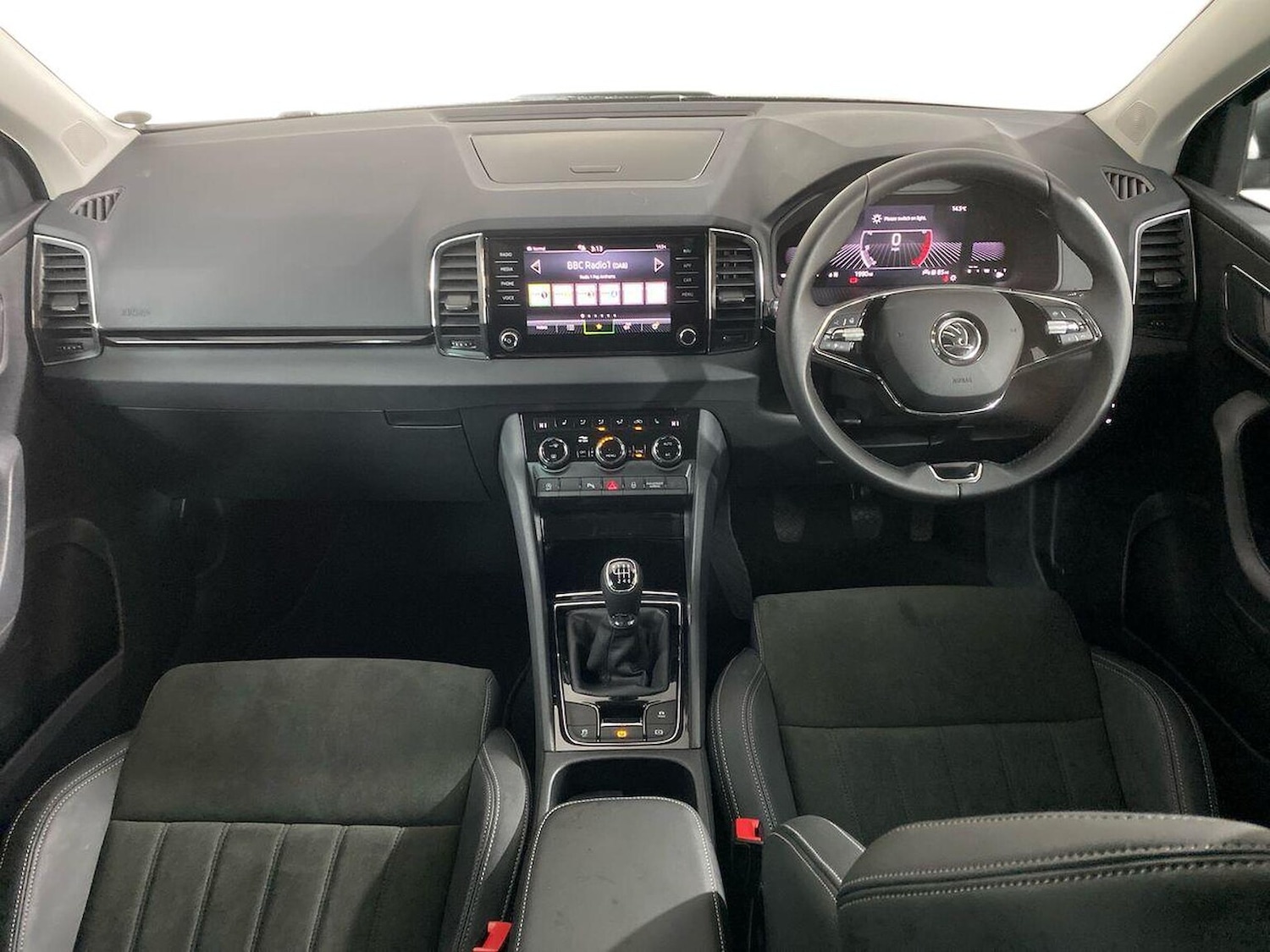 Used Skoda Karoq 2024 for sale - 77001869: Photo 9