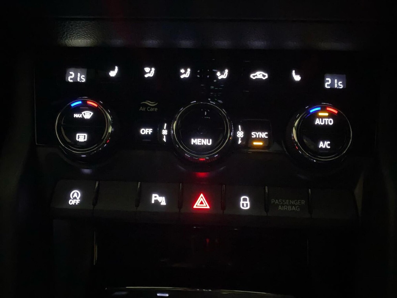 Used Skoda Karoq 2024 for sale - 76791861: Photo 12