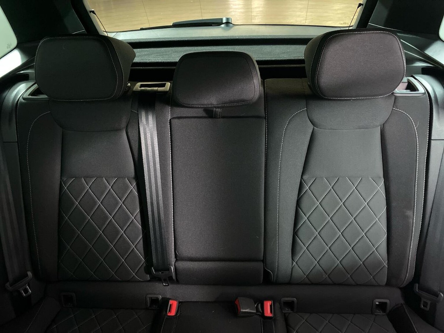 Used Skoda Karoq 2024 for sale - 76791861: Photo 16