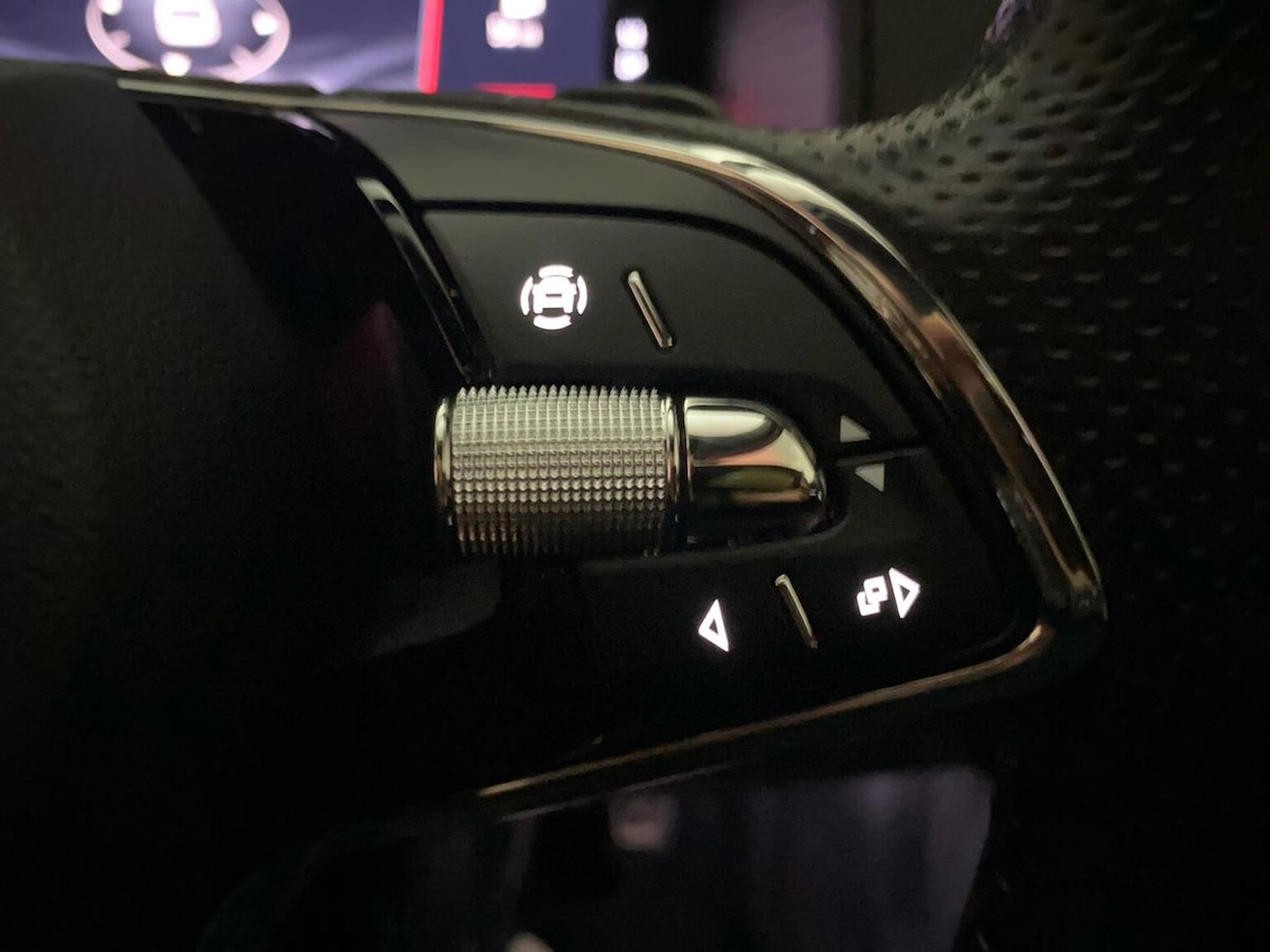 Used Skoda Karoq 2024 for sale - 76791861: Photo 35