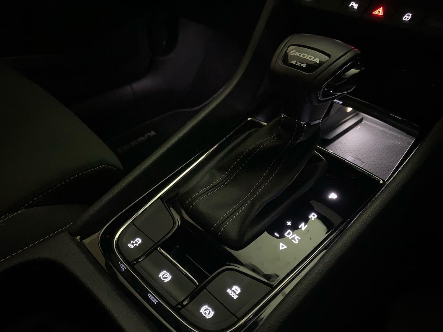 Used Skoda Karoq 2024 for sale - 76791861: Photo 39