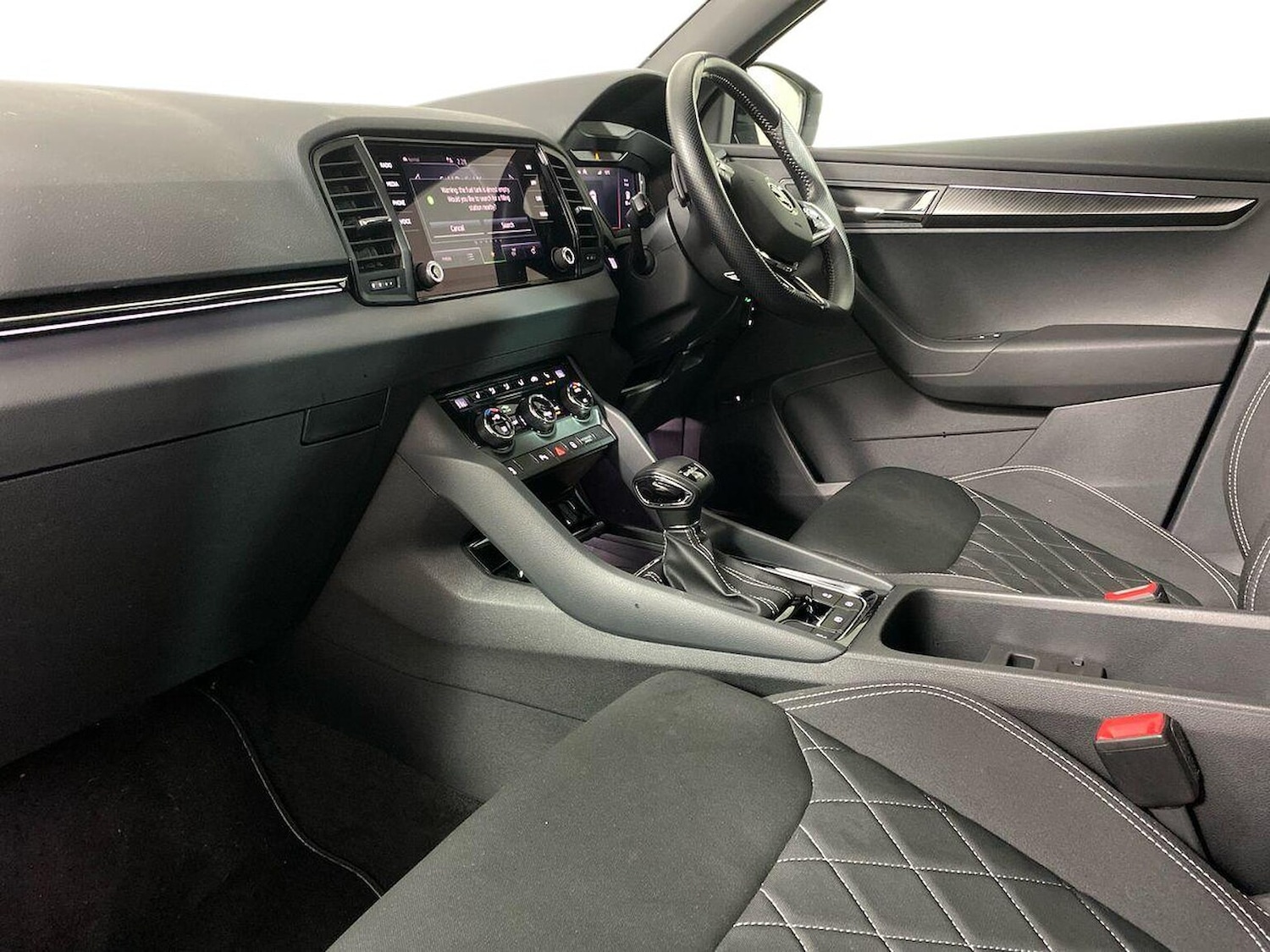 Used Skoda Karoq 2024 for sale - 76791861: Photo 7