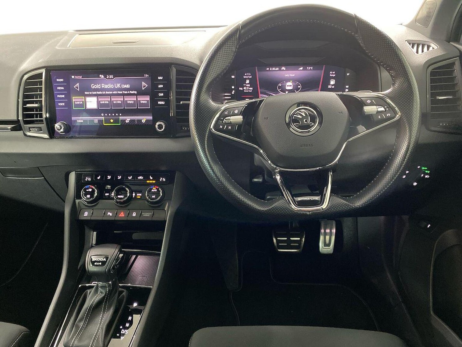 Used Skoda Karoq 2024 for sale - 76791861: Photo 9