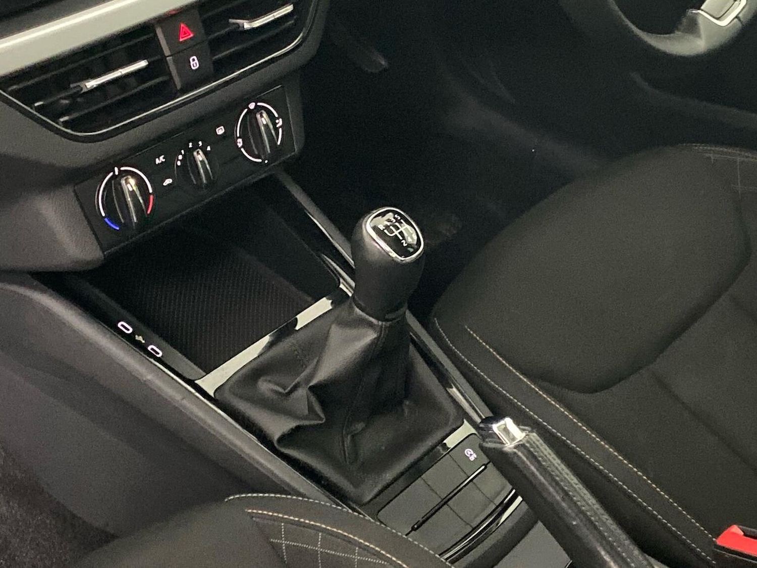 Used Skoda Kamiq 2023 for sale - 76918965: Photo 33