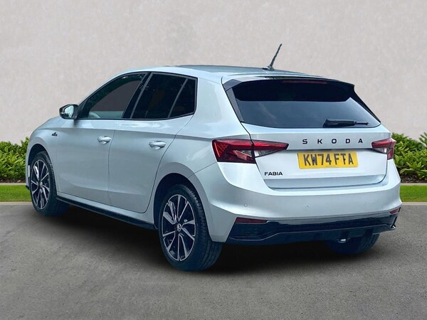 Used Skoda Fabia 2025 for sale - 75628353: Photo 2