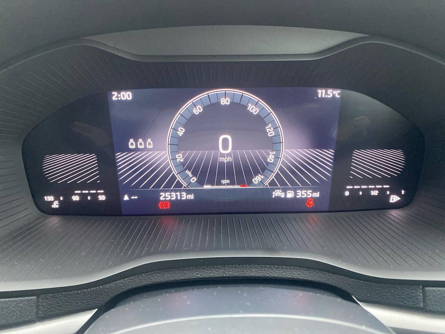 Used Skoda Karoq 2024 for sale - 76931613: Photo 10