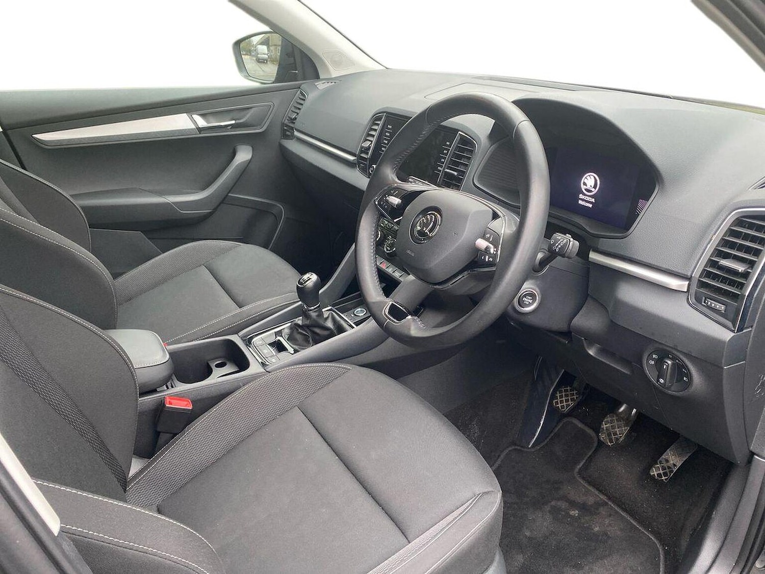 Used Skoda Karoq 2024 for sale - 76931613: Photo 15