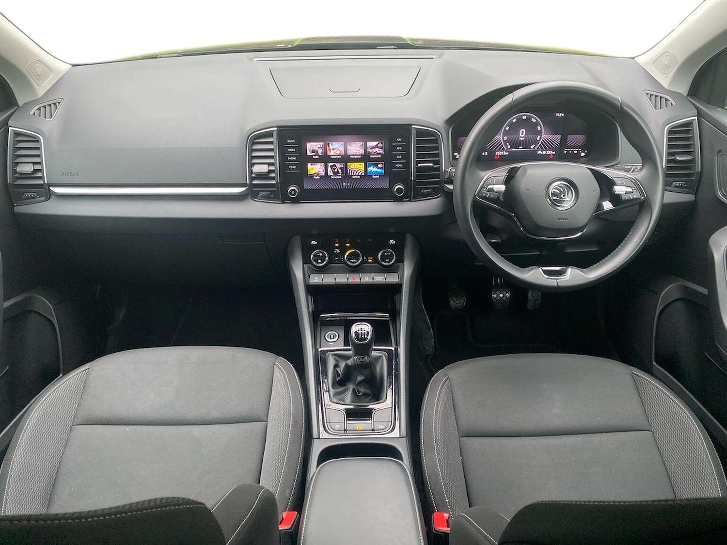 Used Skoda Karoq 2024 for sale - 76931613: Photo 8