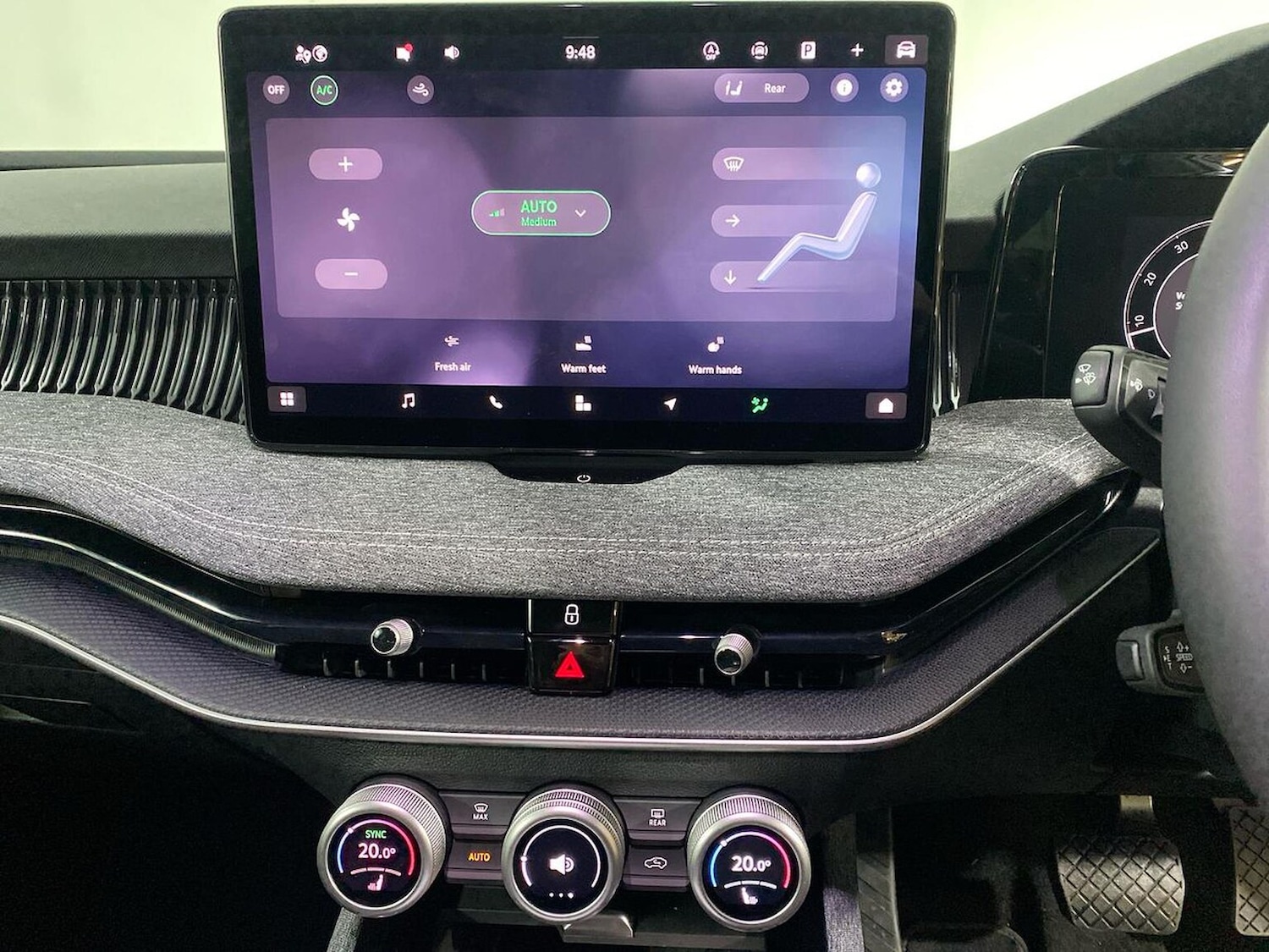 Used Skoda Superb 2025 for sale - 76830681: Photo 12