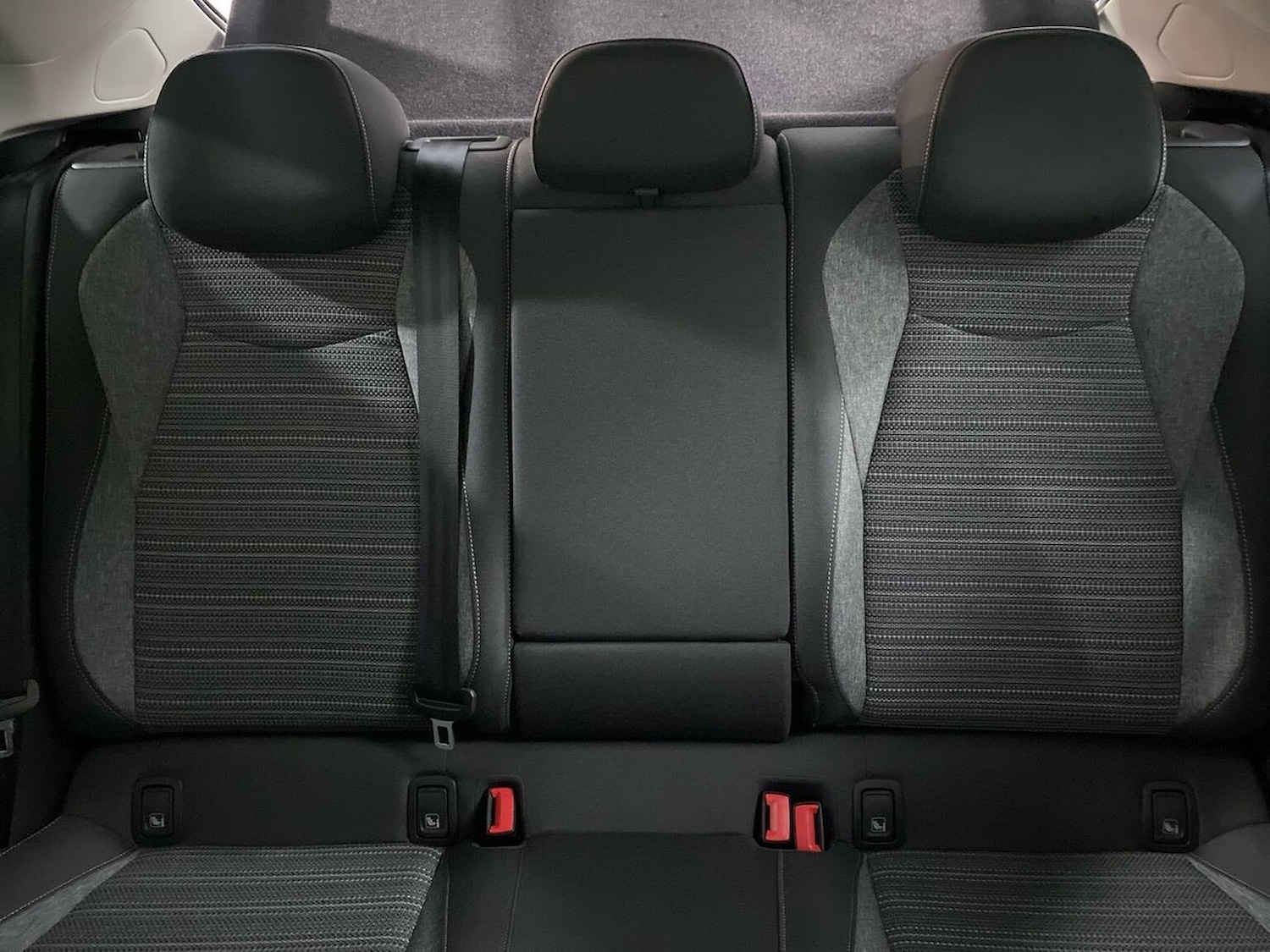 Used Skoda Superb 2025 for sale - 76830681: Photo 16