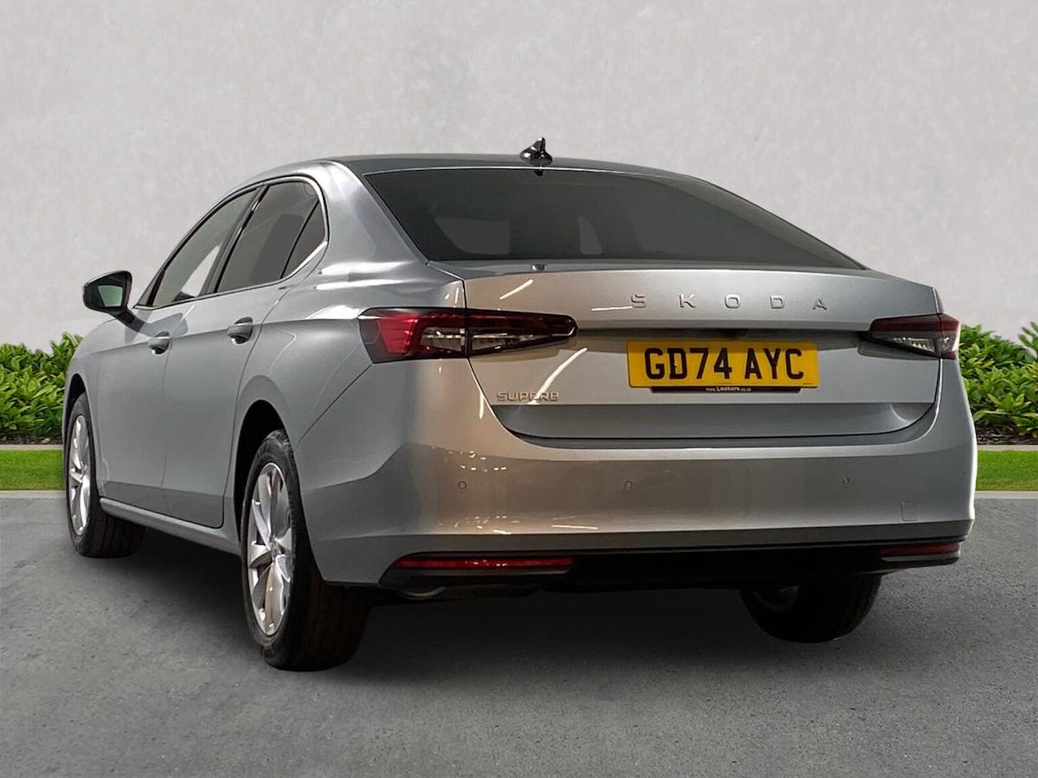 Used Skoda Superb 2025 for sale - 76830681: Photo 2