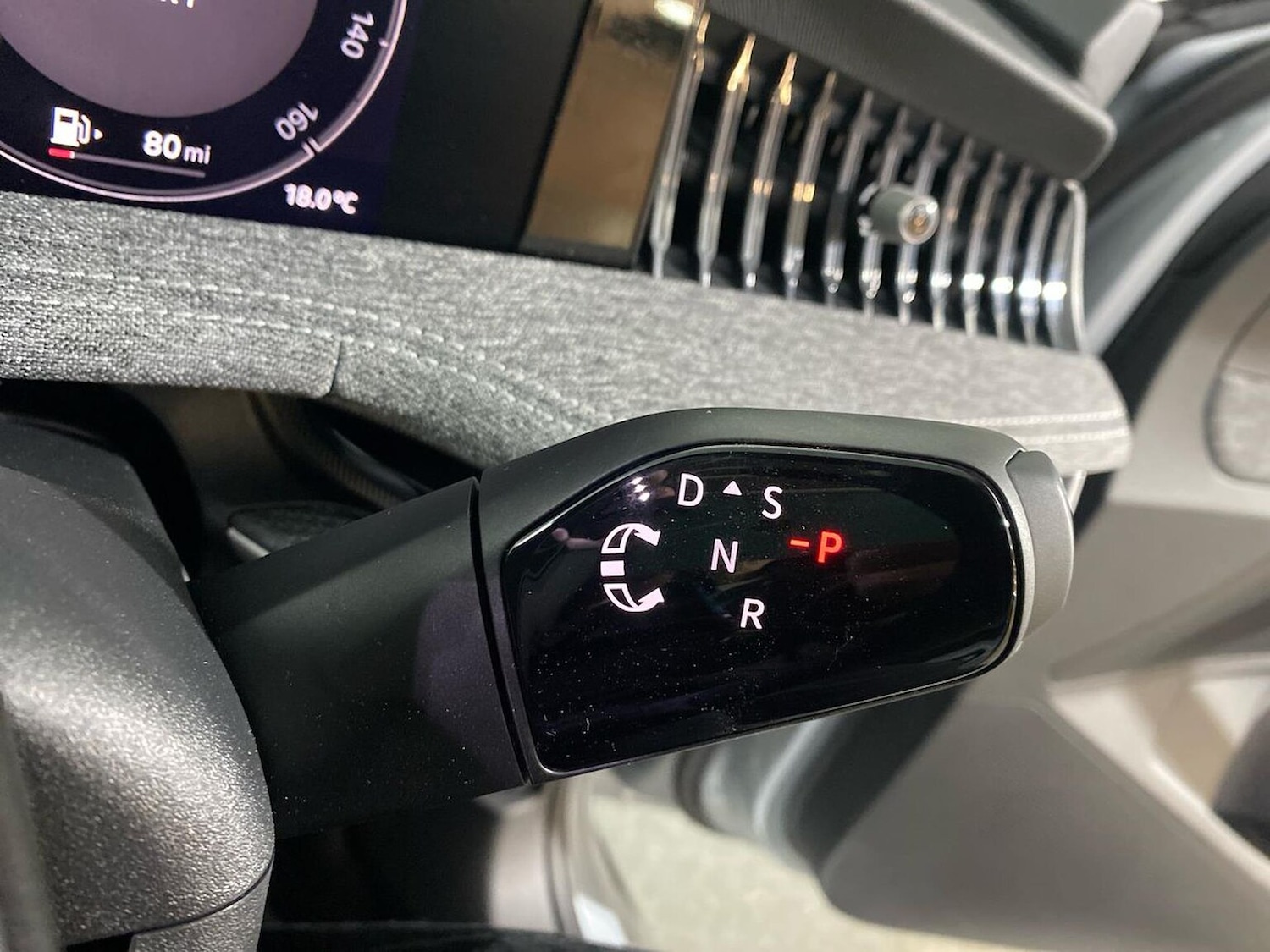 Used Skoda Superb 2025 for sale - 76830681: Photo 31