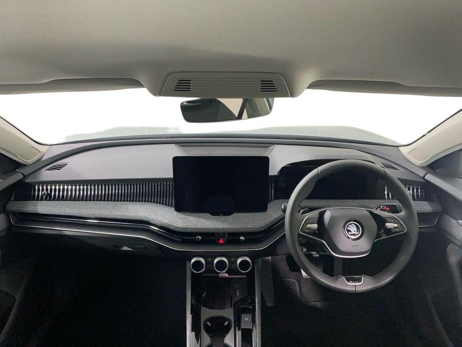 Used Skoda Superb 2025 for sale - 76830681: Photo 8