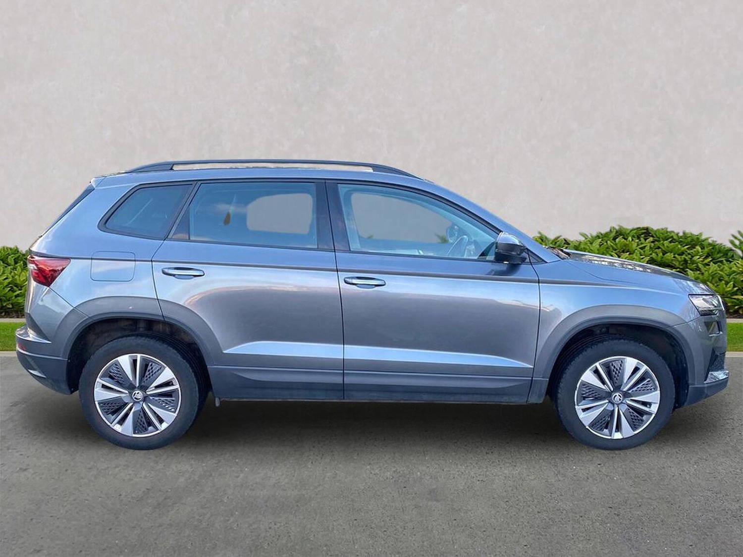 Used Skoda Karoq 2023 for sale - 76918963: Photo 3