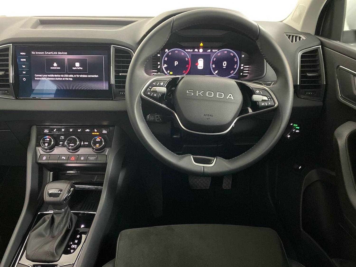 Used Skoda Karoq 2025 for sale - 77962329: Photo 10