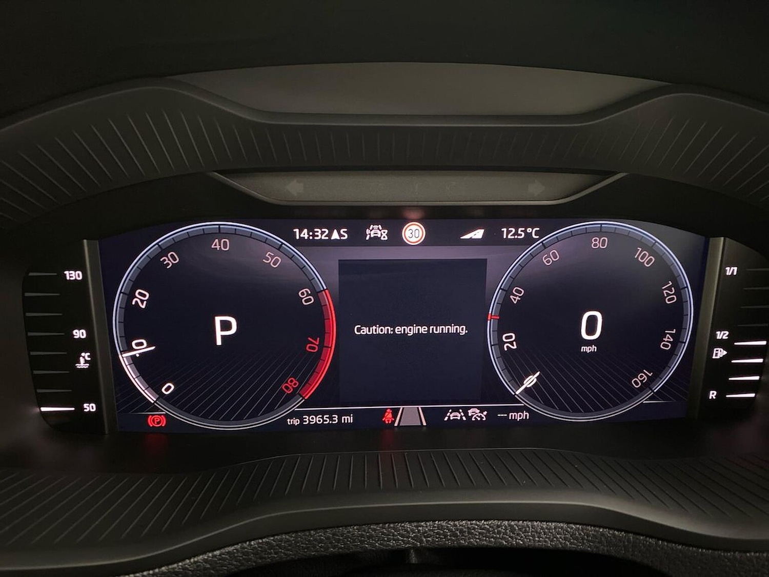 Used Skoda Karoq 2025 for sale - 77962329: Photo 11