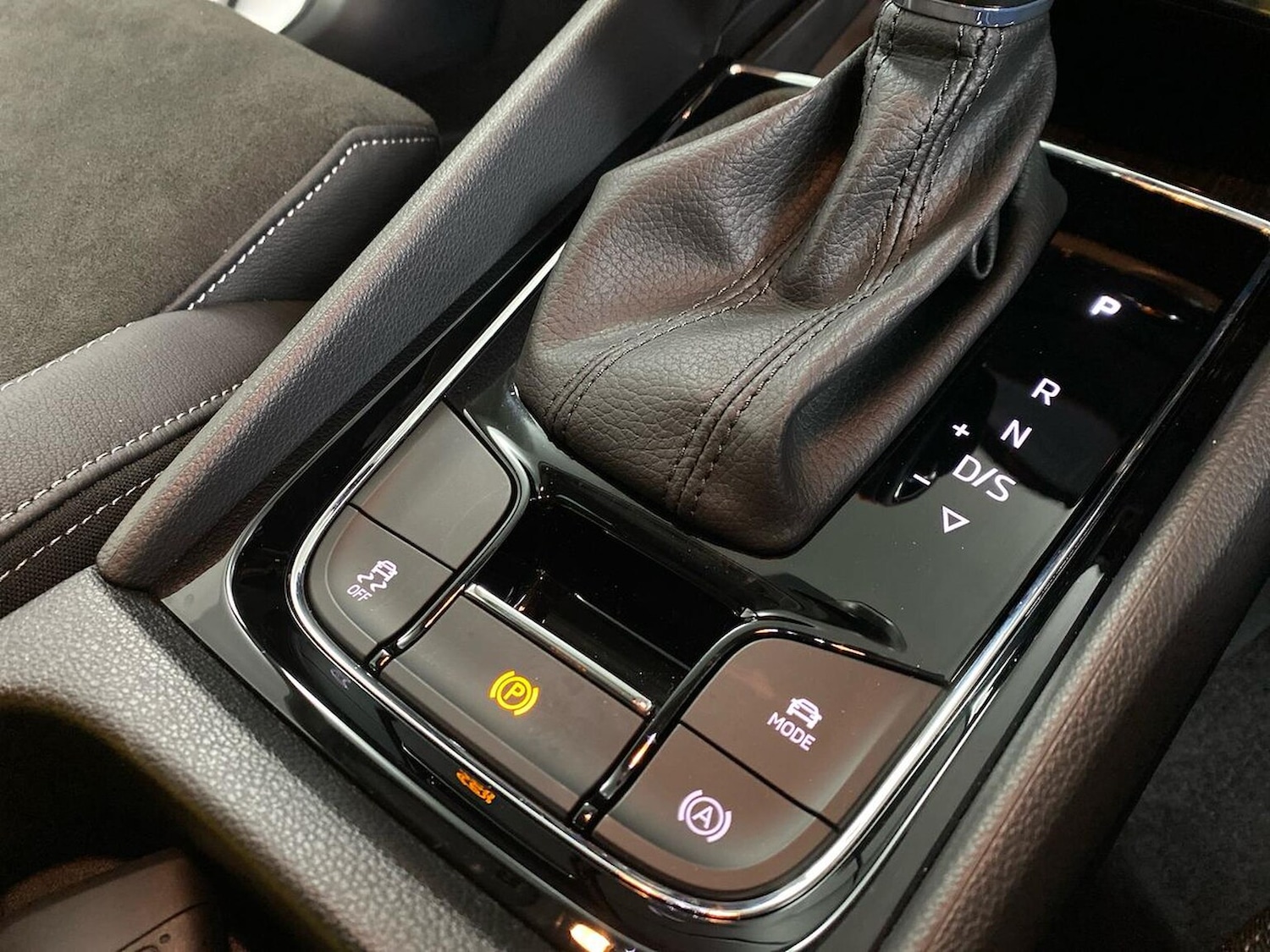 Used Skoda Karoq 2025 for sale - 77962329: Photo 35