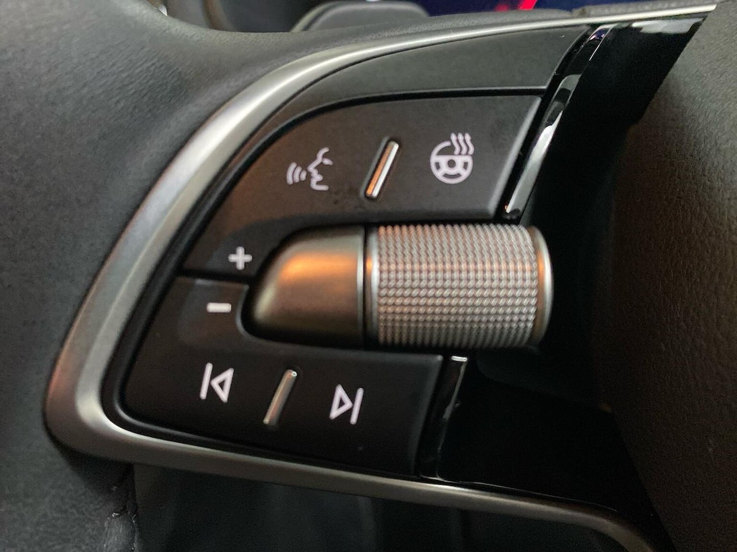 Used Skoda Karoq 2025 for sale - 77962329: Photo 43