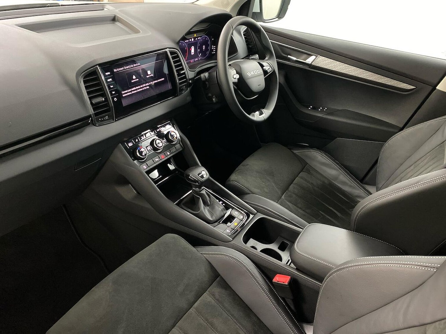 Used Skoda Karoq 2025 for sale - 77962329: Photo 8