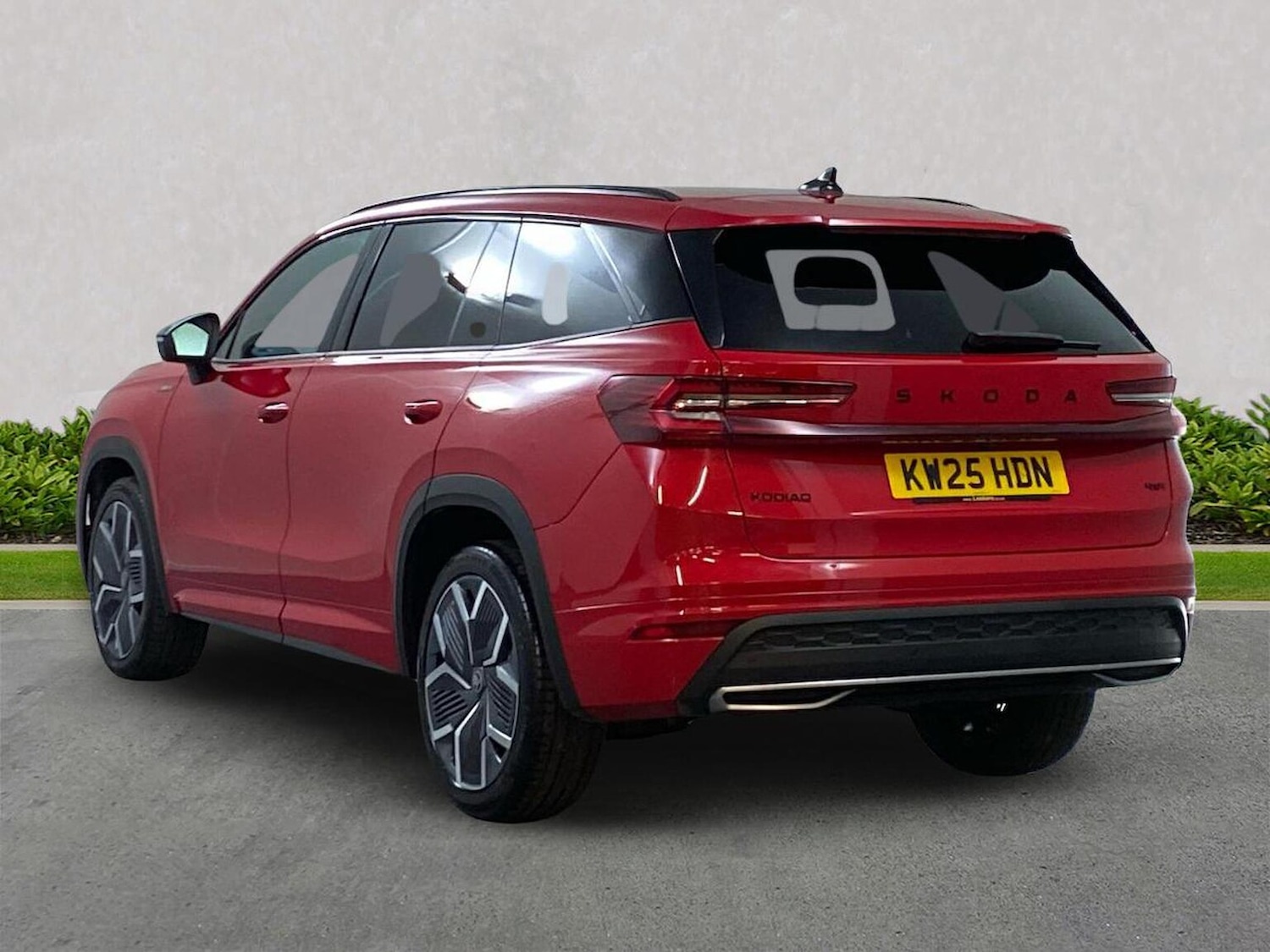 Used Skoda Kodiaq 2025 for sale - 77901629: Photo 2