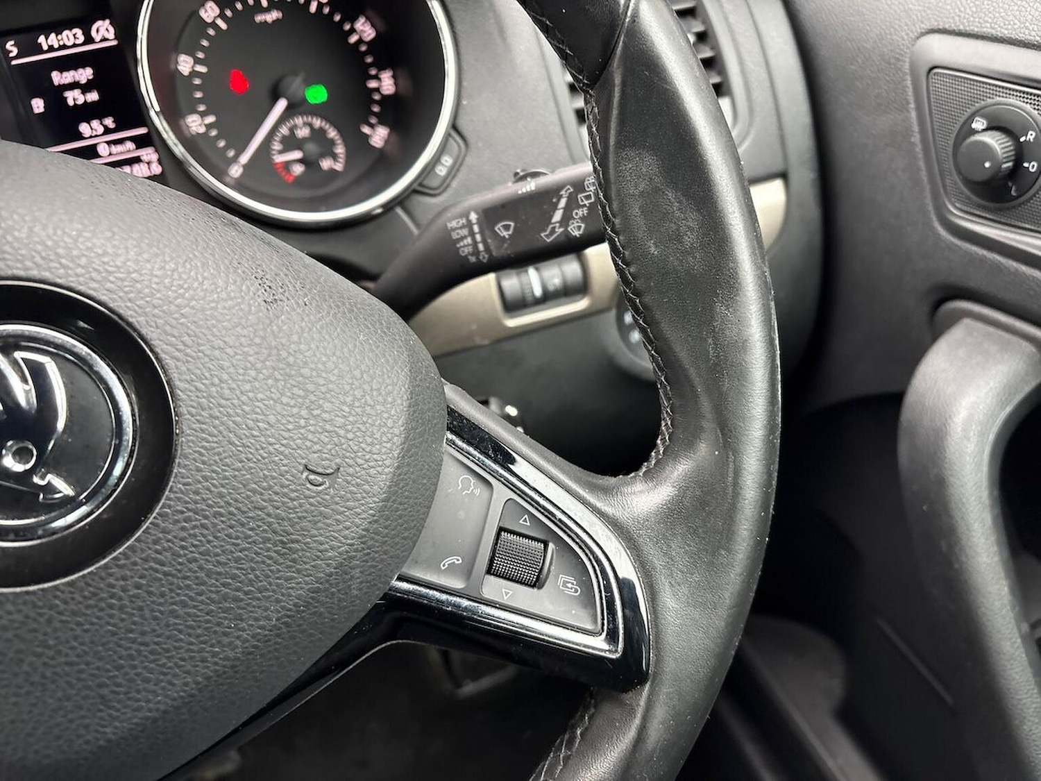 Used Skoda Yeti 2017 for sale - 77635494: Photo 28