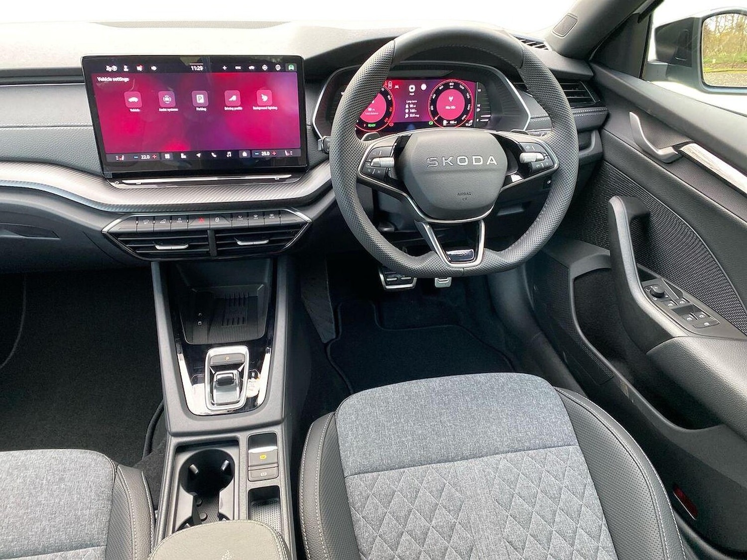 Used Skoda Octavia 2025 for sale - 76848750: Photo 9