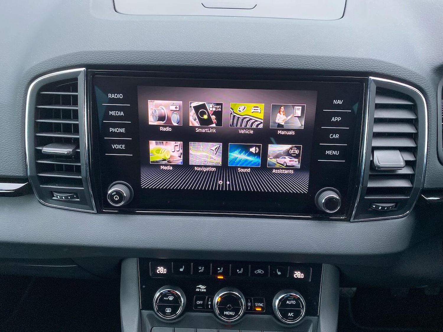 Used Skoda Karoq 2023 for sale - 77056737: Photo 14