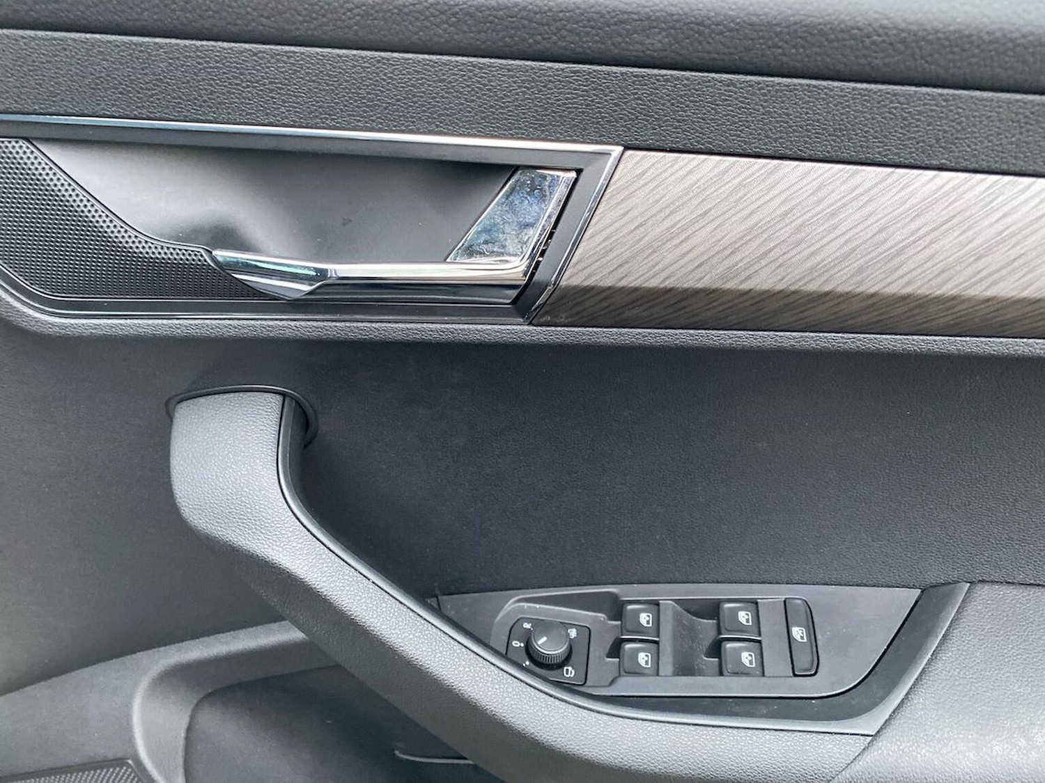 Used Skoda Karoq 2023 for sale - 77056737: Photo 24