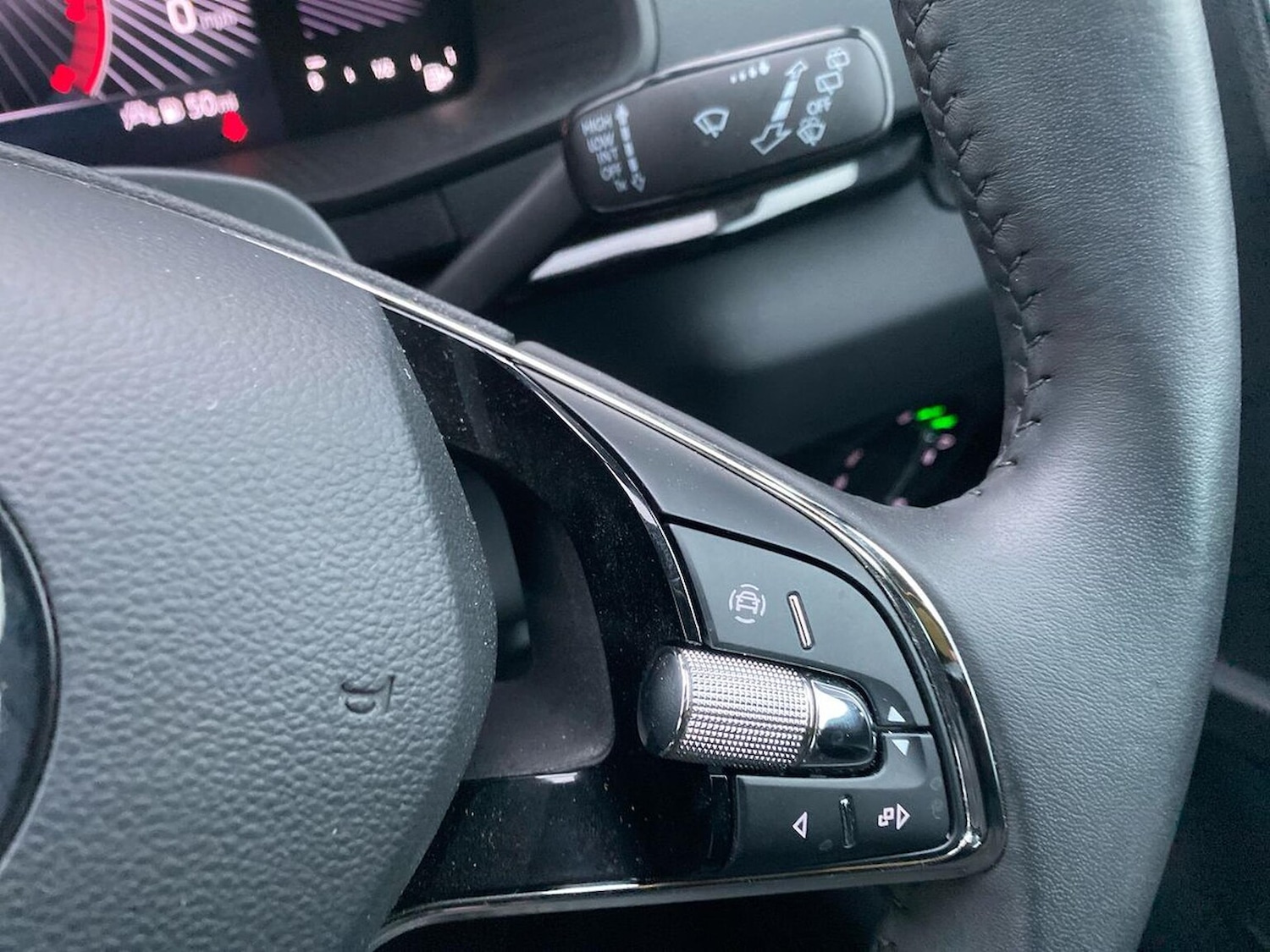 Used Skoda Karoq 2023 for sale - 77056737: Photo 31