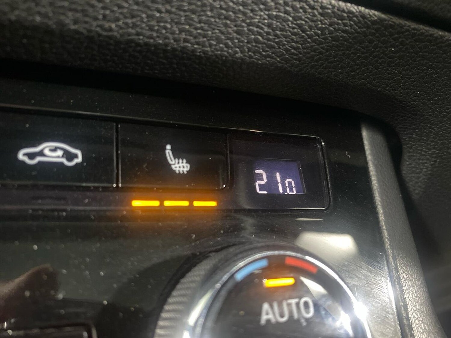 Used Skoda Karoq 2024 for sale - 76281172: Photo 34