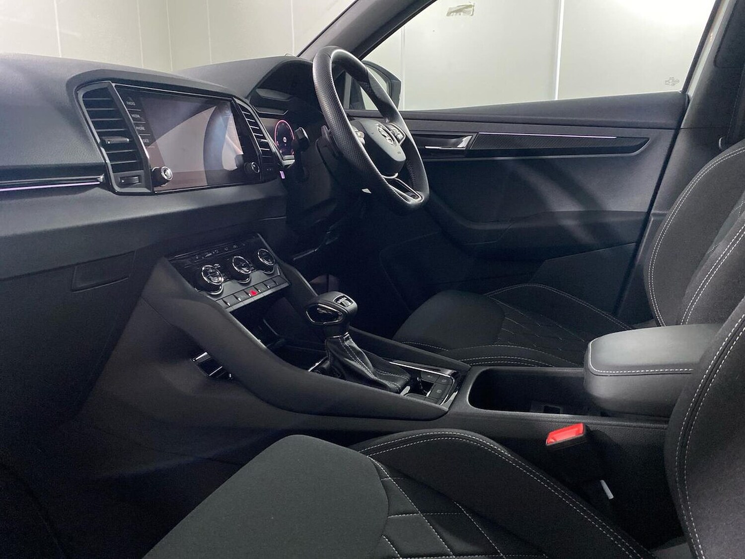 Used Skoda Karoq 2024 for sale - 76281172: Photo 8