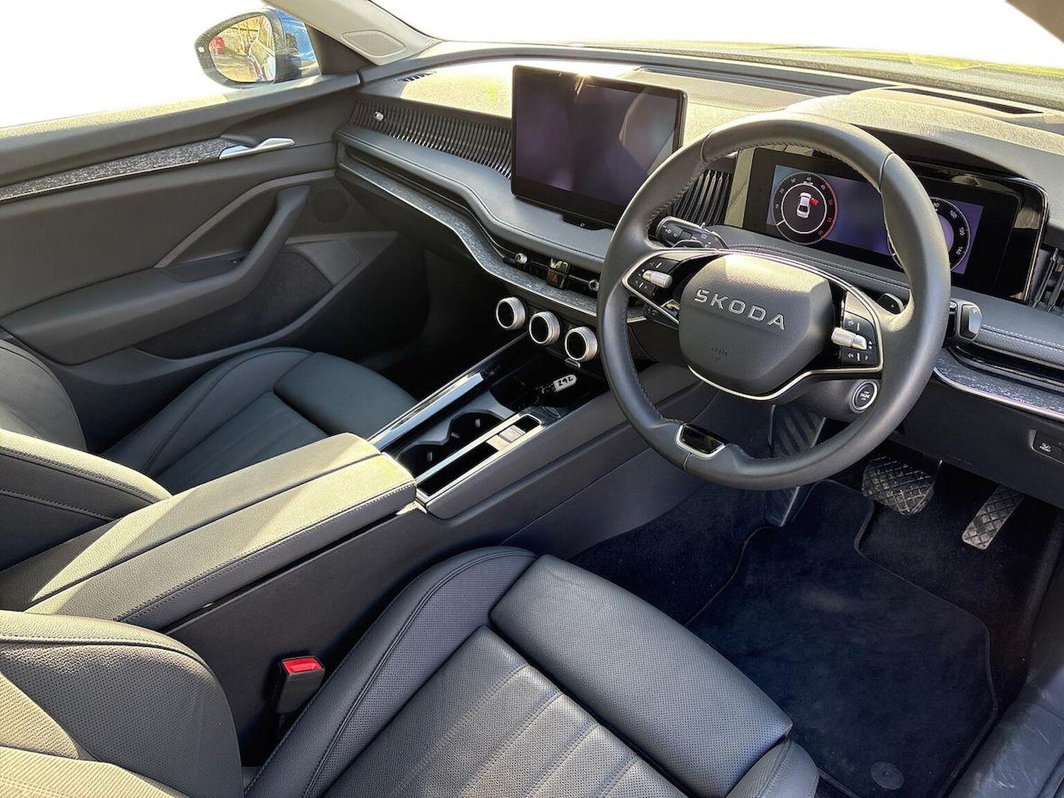 Used Skoda Superb 2025 for sale - 78131833: Photo 16