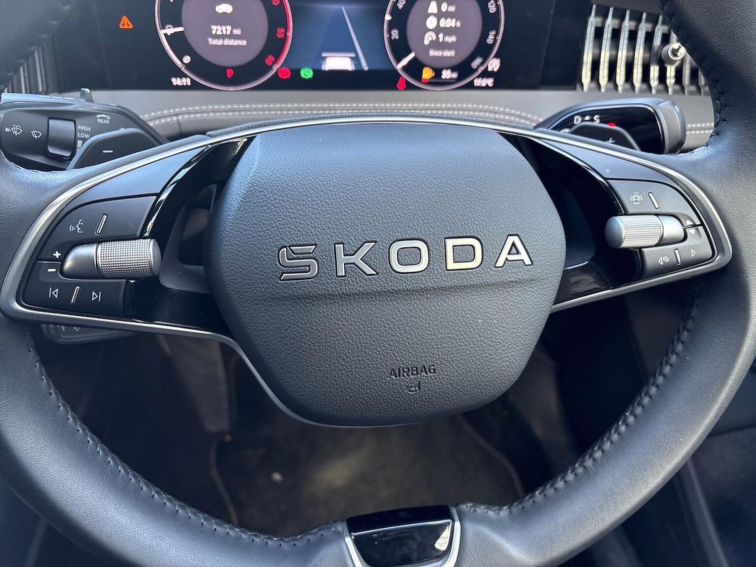 Used Skoda Superb 2025 for sale - 78131833: Photo 27