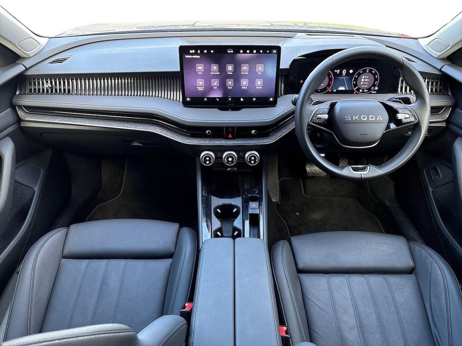 Used Skoda Superb 2025 for sale - 78131833: Photo 9