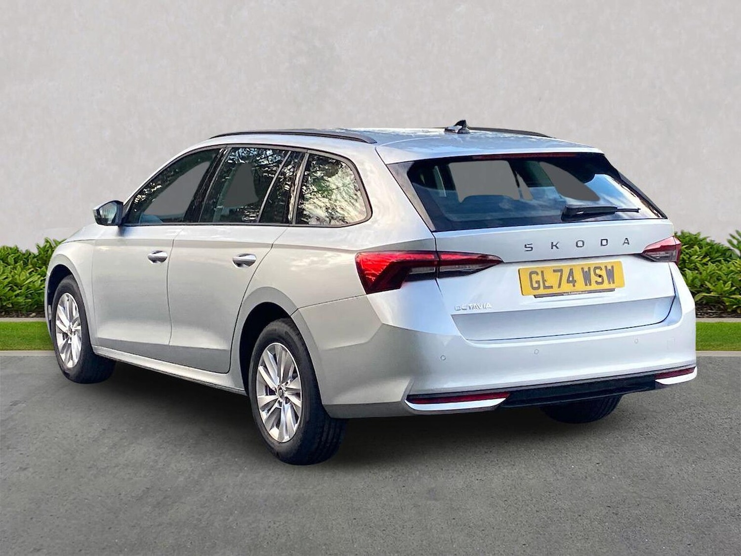 Used Skoda Octavia 2024 for sale - 76571044: Photo 2