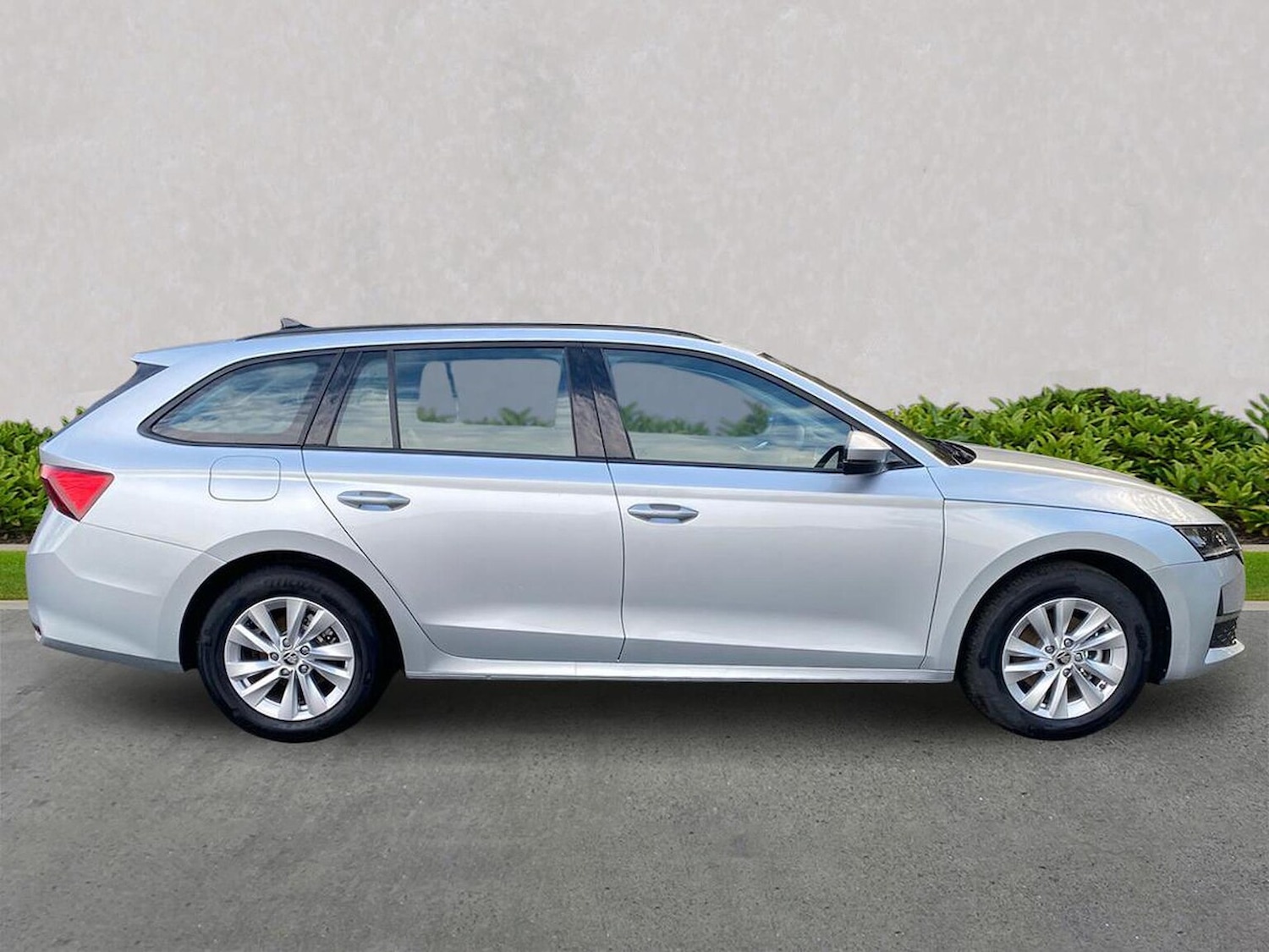 Used Skoda Octavia 2024 for sale - 76571044: Photo 3