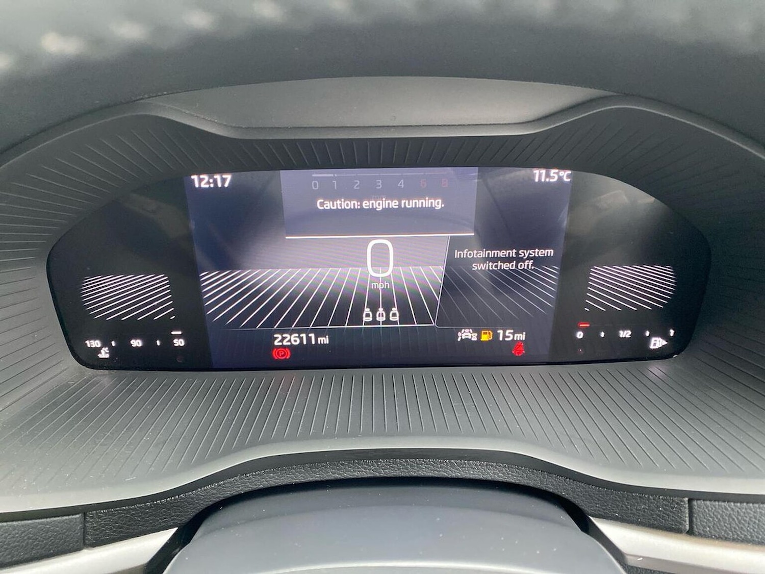 Used Skoda Karoq 2024 for sale - 76720327: Photo 10